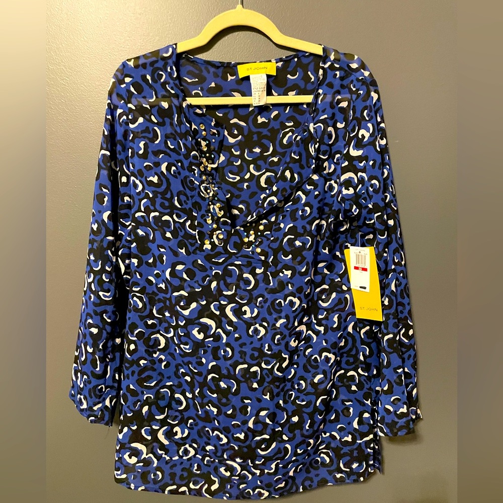 St. John Women’s Blouse. New w/tags. XS. Extra small. Animal print, beaded, silk - Picture 1 of 2